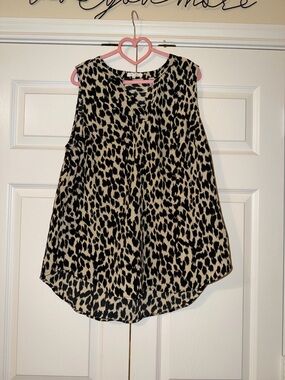 Maurices Leopard Print Sleeveless Top - Black & Cream